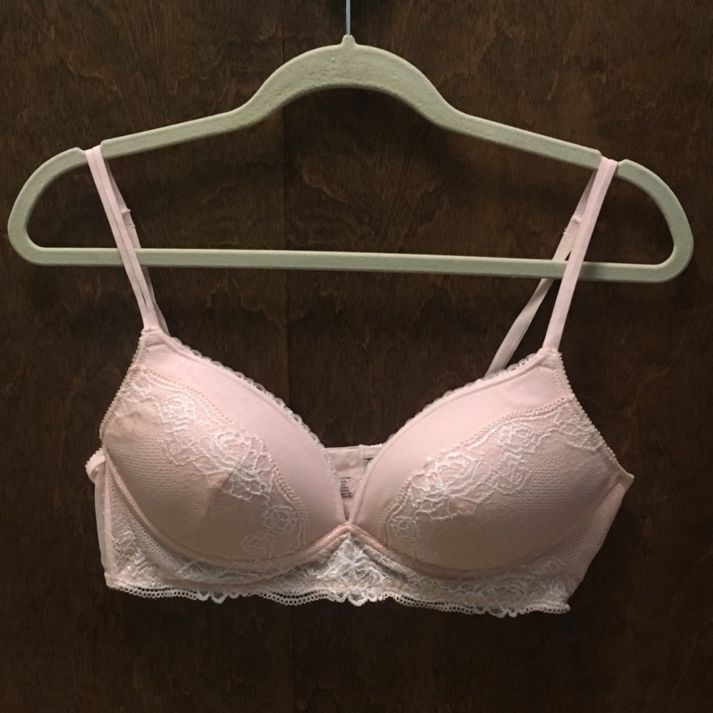 Maidenform underwire-free bra